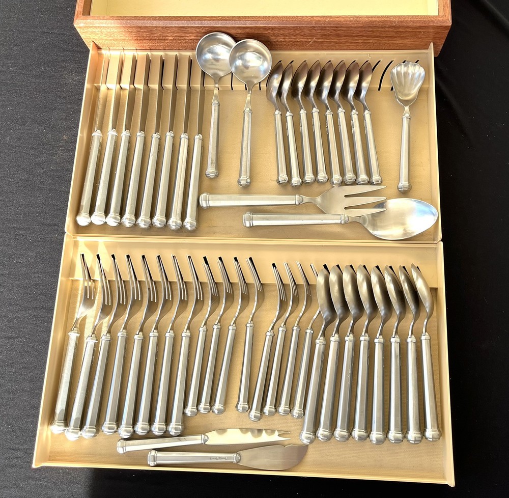 47-piece GORHAM Octette pewter flatware set service for 8 in excellent vintage condition