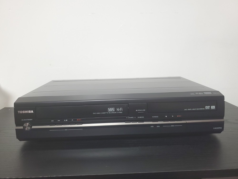 Toshiba D-VR660  DVD Recorder/ VCR Combo Digital Tuner HDMI For**Parts/Repair**