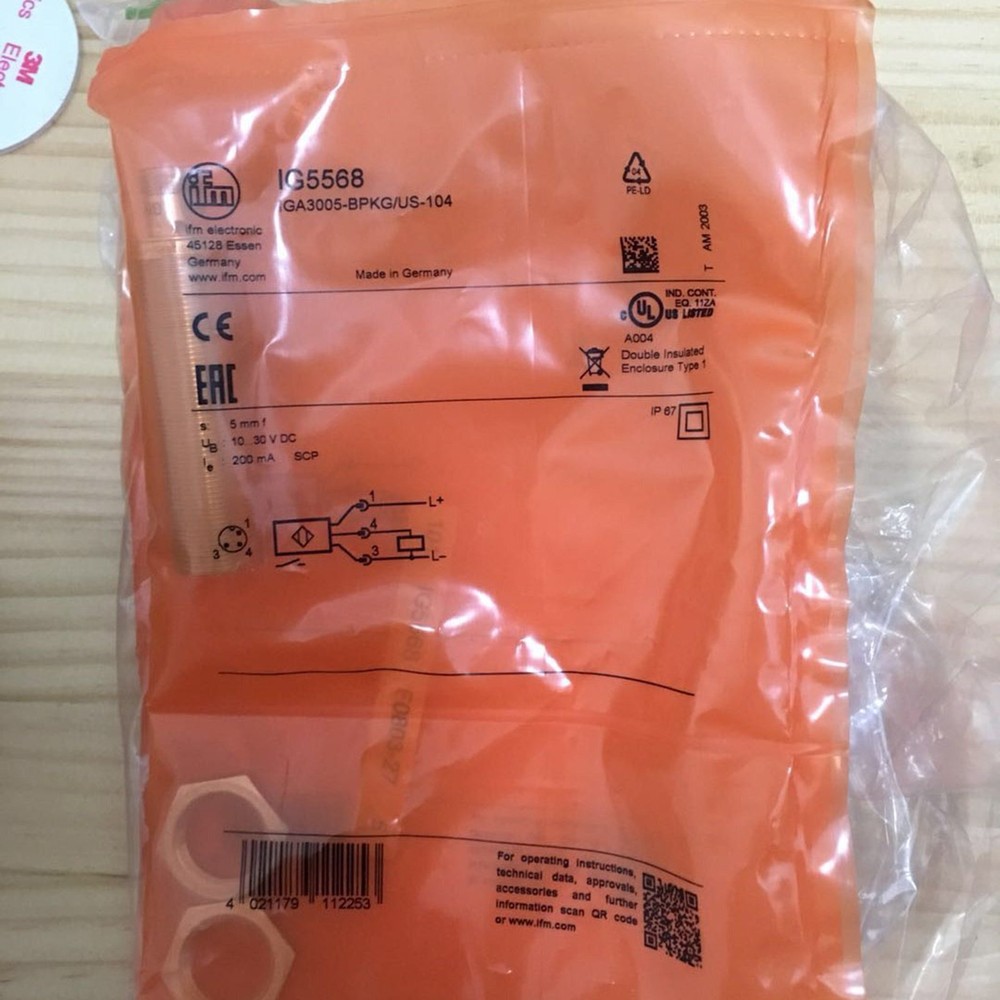 One New IFM IG5568 proximity switch Fast Ship #A6-4
