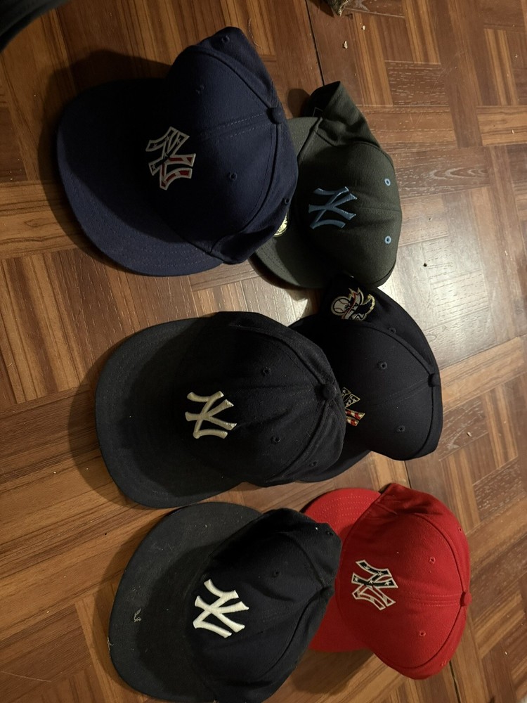 Lot  New York YANKEES Hats/Cap