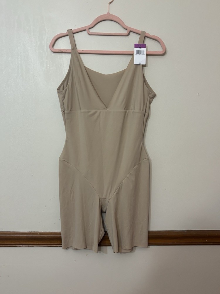 Maidenform Singlet Shapewear Wear Your Own Bra Split Control Shaper Size 2XL