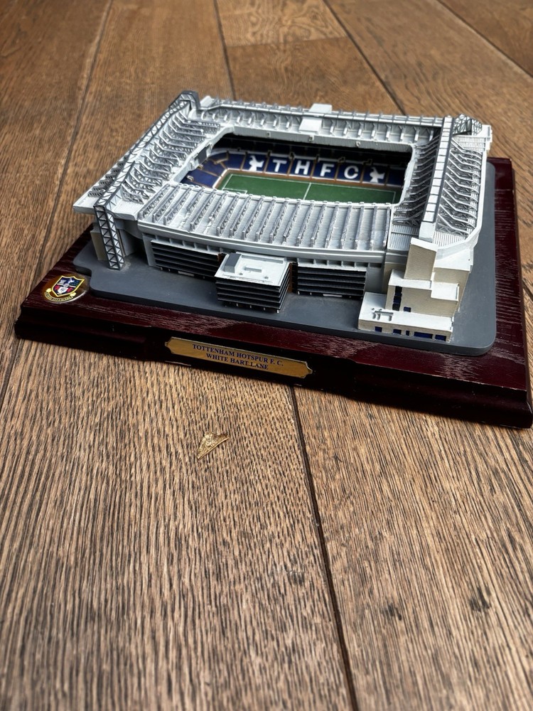 TOTTENHAM HOTSPUR - WHITE HART LANE Replica football stadium-See notes & photos