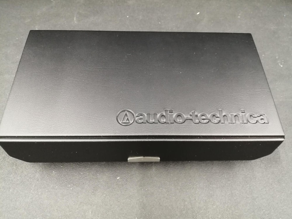 Audio-Technica AT4040 Cardioid Condenser Studio Mic - Made in Japan