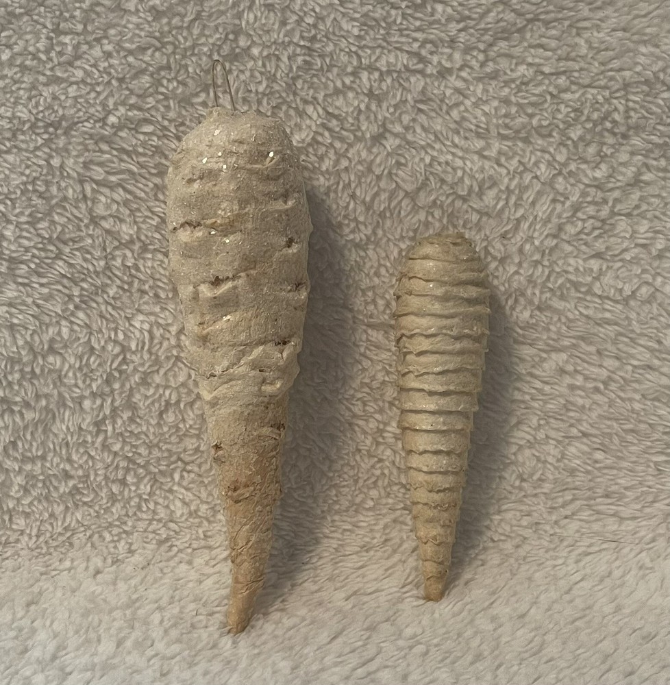 Antique white cotton icicle/carrot German Christmas ornaments 4.5-6” lot of 2