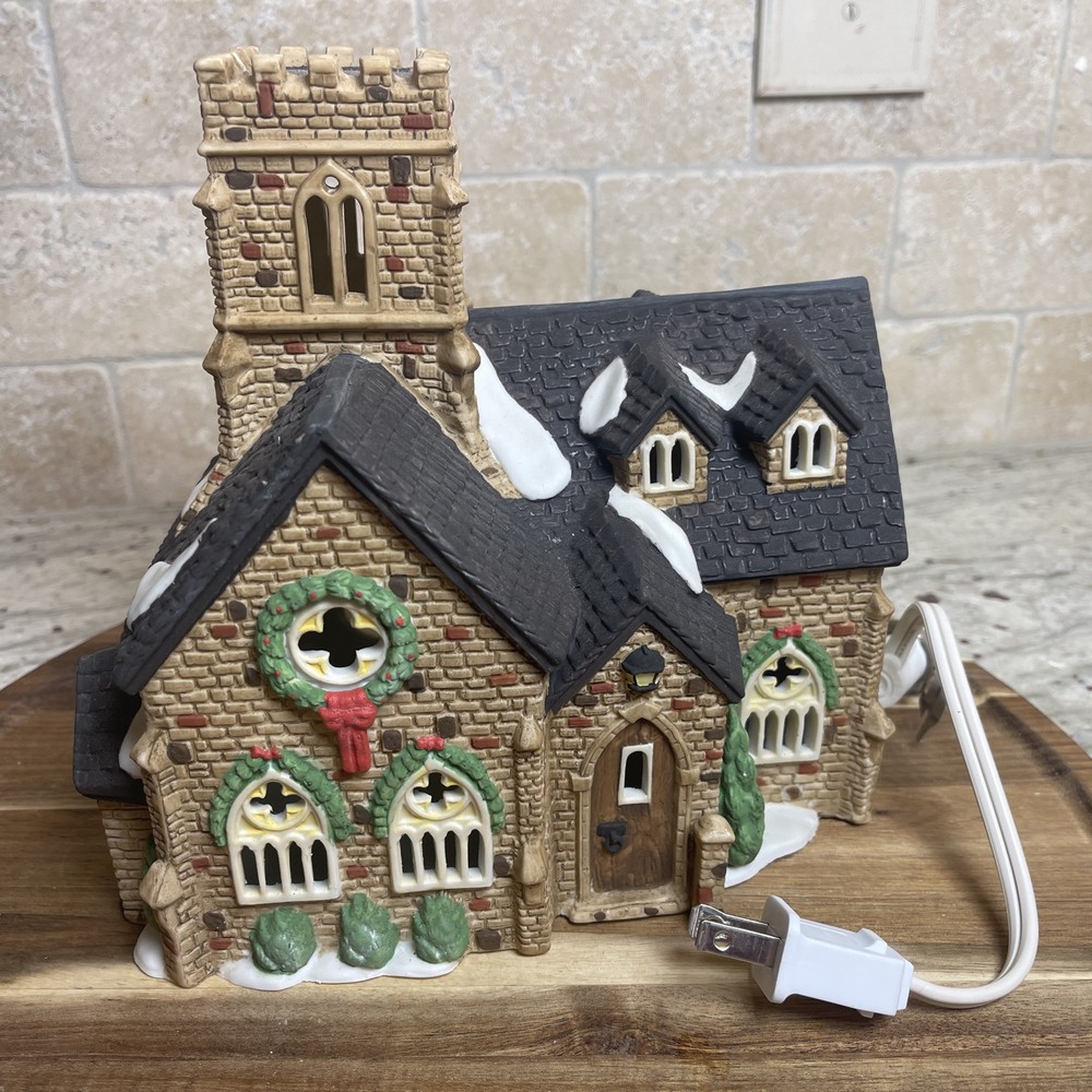 Dept 56 Dickens Village Knottinghill Church Heritage Village 55824
