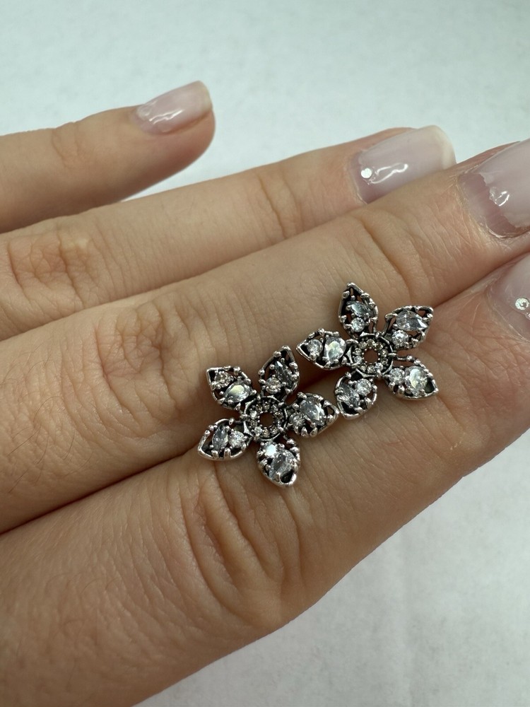 Pandora Stranger Things Demogorgon Stud Earrings