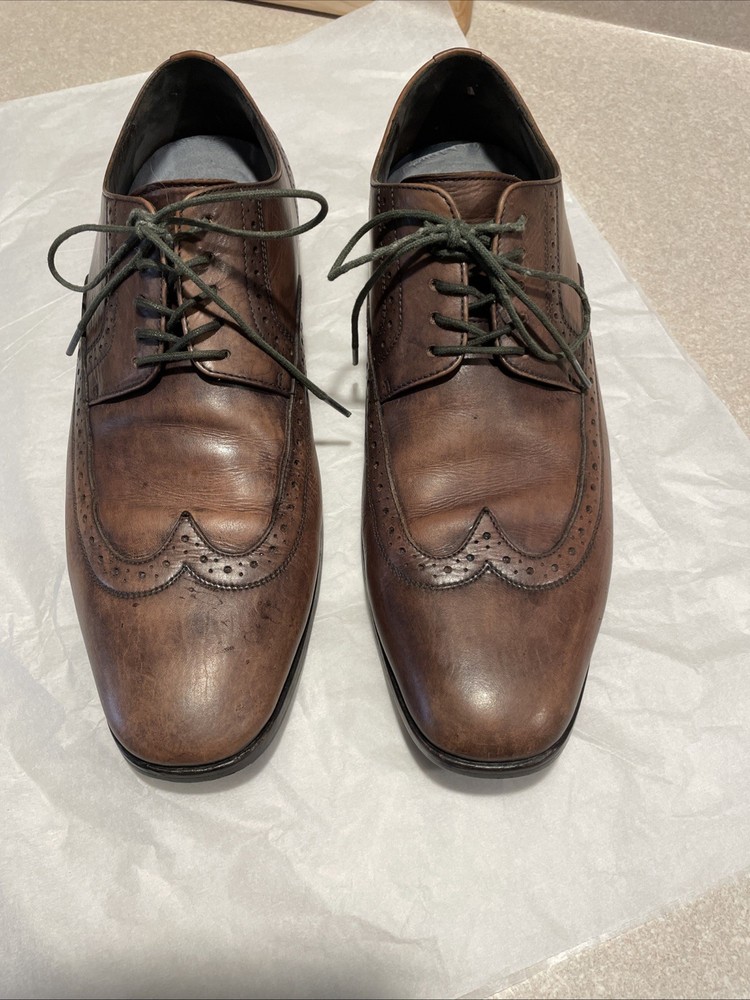 Boss Hugo Boss Leather Brown 9 1/2 Dress Shoes 50211001 wingtip Oxford