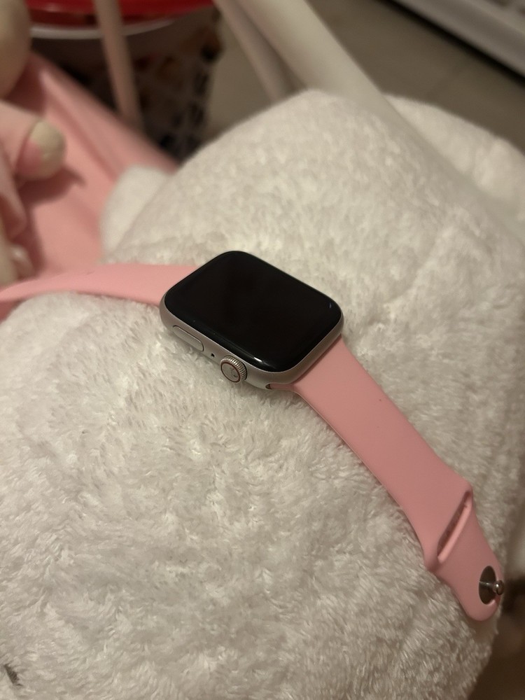 Apple Watch Series 5 44mm watch