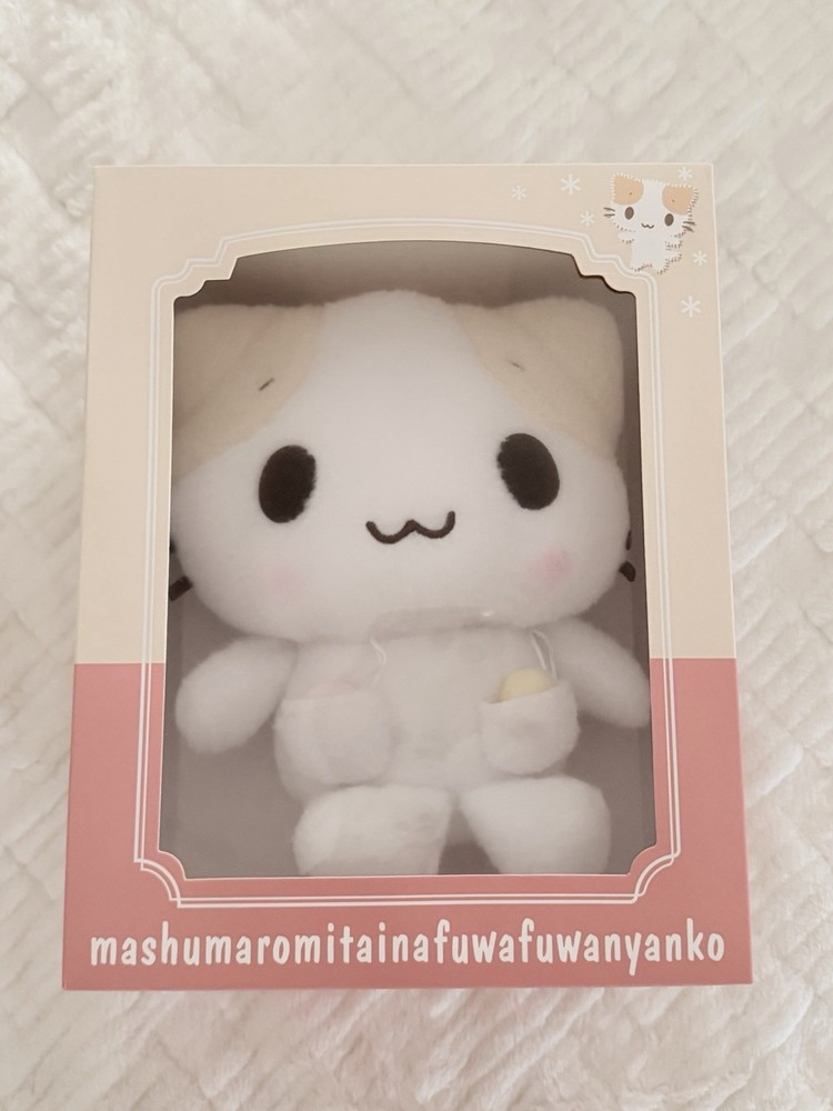 ♡ sanrio mashumaromitaina fuwafuwanyanko plush cat — boxed (2025 edition) ♡