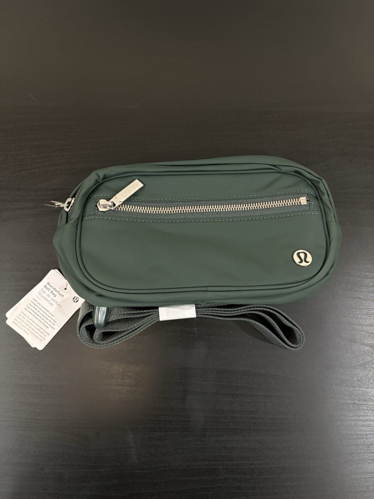 Lululemon Wunderlust Belt Bag 1.8L Dark Forest DKFR Green NWT