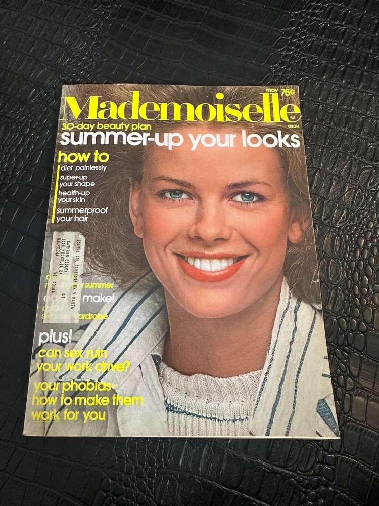 MAY 1975 MADEMOISELLE vintage fashion magazine
