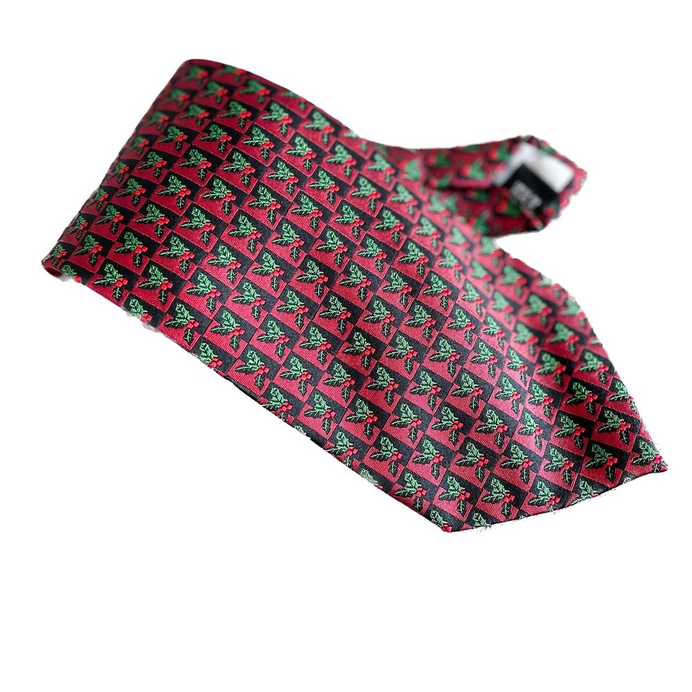 Vintage Hallmark silk twill holiday holly Christmas tie necktie