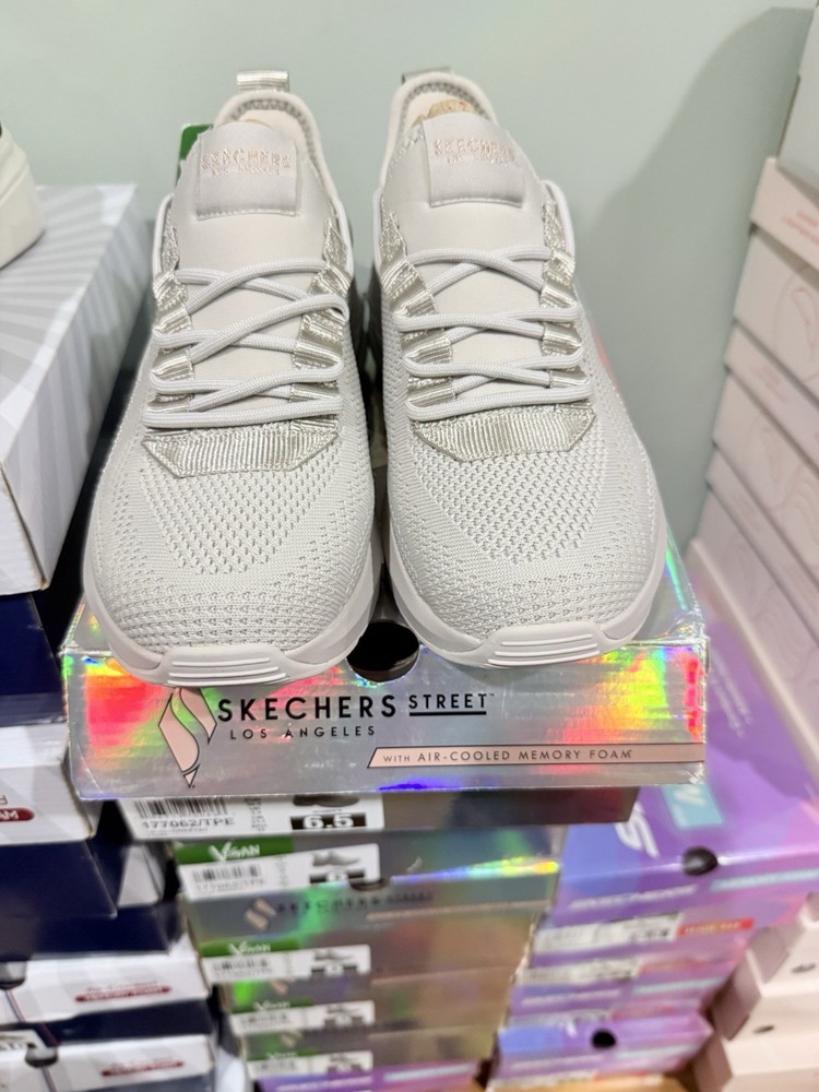 Sketcher Air Cooled Memory Foam Size 6 New Inbox Women's