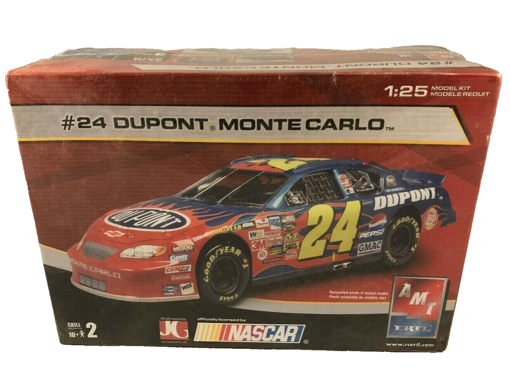 AMT ERTL NASCAR JEFF GORDON #24 DUPONT MONTE CARLO MODEL KIT 1/25 DIECAST 38069