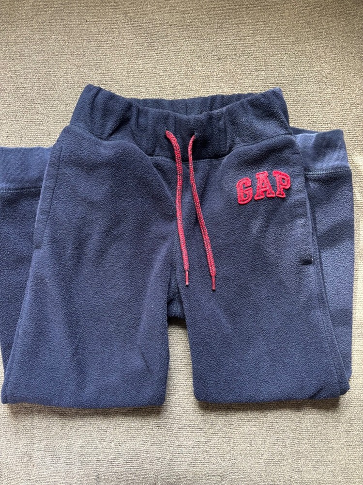 Boy's GAP sweatpants Size Small