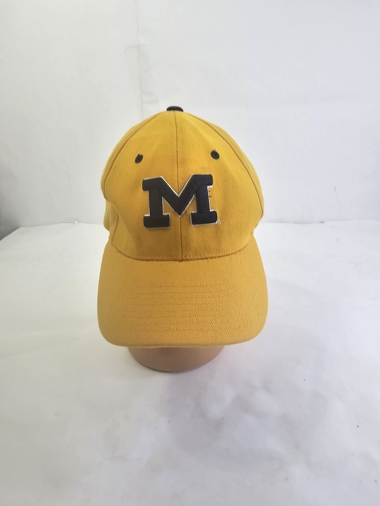 Michigan Wolverines Zephyr Yellow Medium Large Fitted College Football Hat Cap