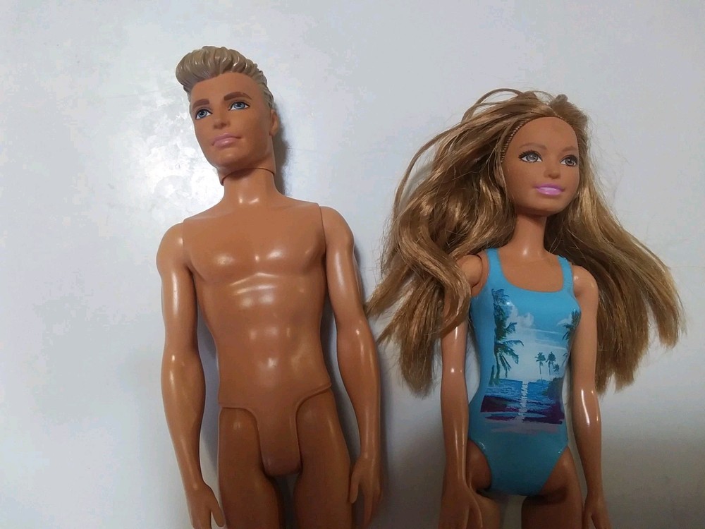 Mattel Water Play Barbie (DGT81) & Ken (DGT83)