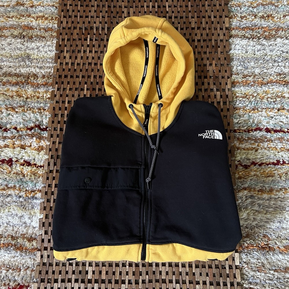 The North Face Mens Tech Fleece Sherpa Hoodie Jacket in Black Yellow Size Medium