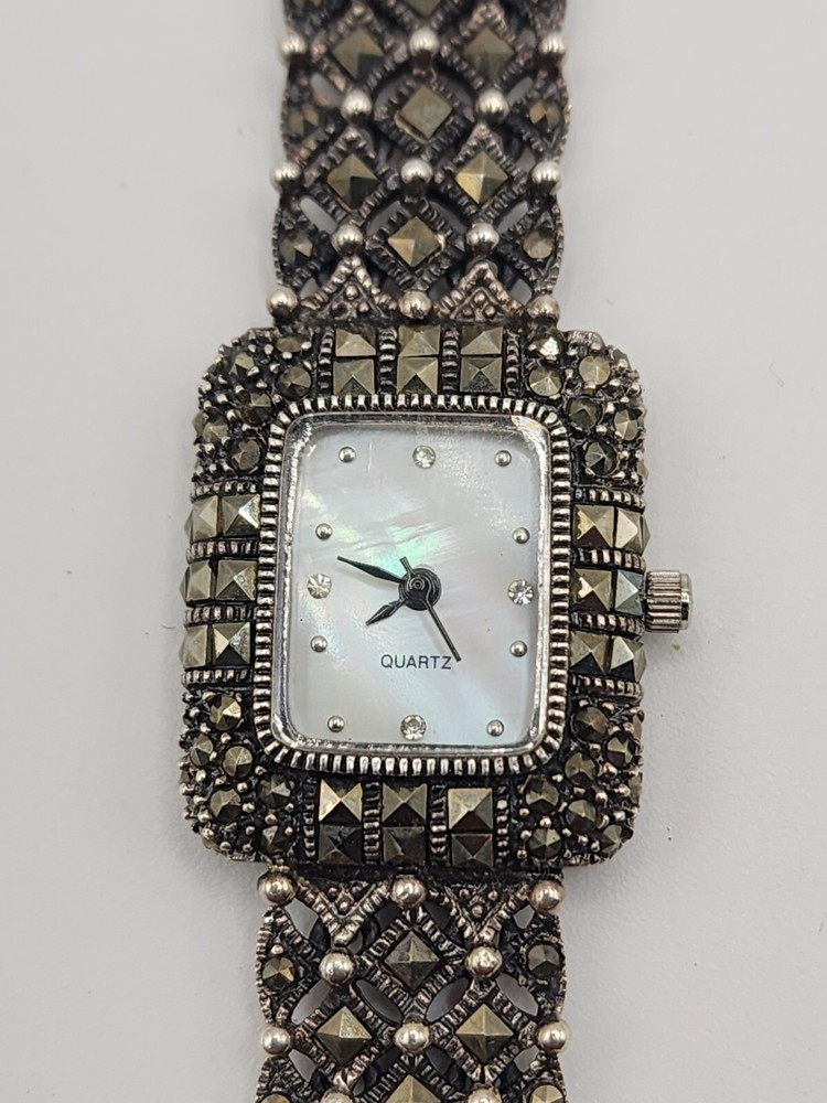 VINTAGE STERLING SILVER SPARKLE MARCASITE STONE MOP LADY FANCY BRACELET WATCH