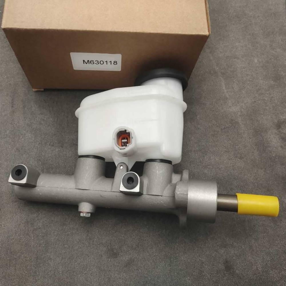 Brake Master Cylinder Direct M630118 for Toyota Tacoma 2001-2004 2.4 2.7 3.4