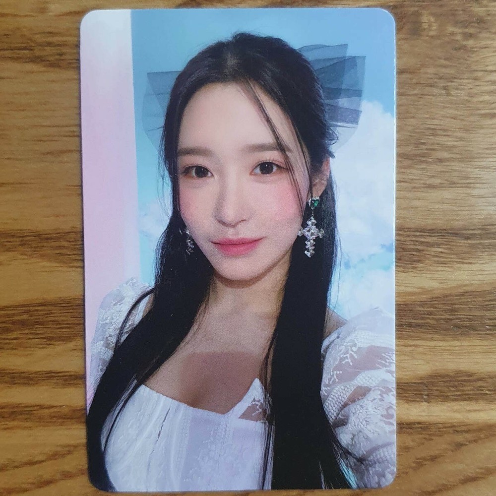 Hyung Seo Official Photocard Class:y 1st Mini Album Y Class is Over Genuine Kpop