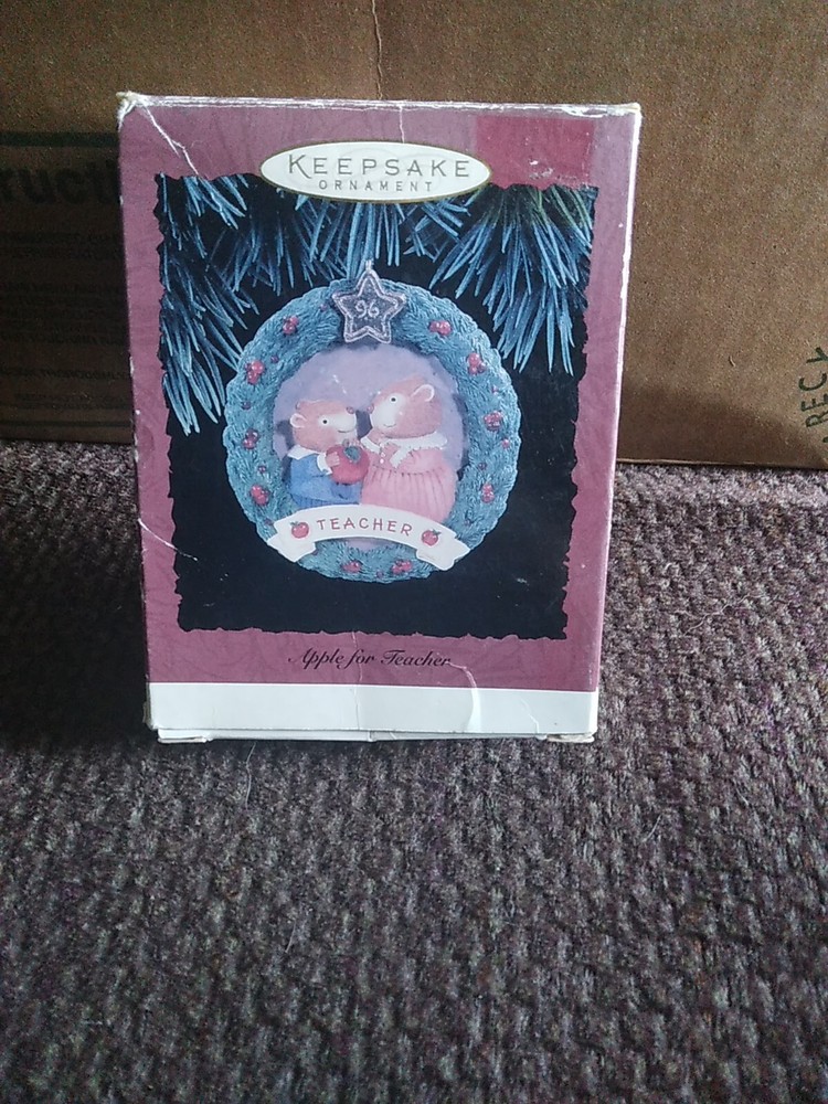 Vintage Keepsake Ornament Apple for Teacher 1996 Wreath