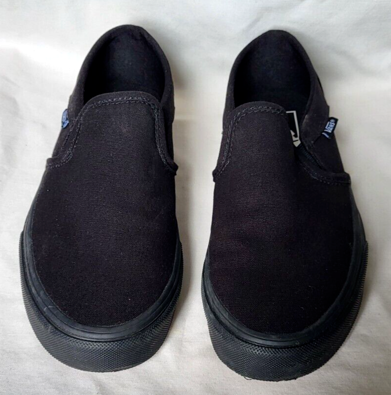 Vans Sneakers Slip-On Women's 7.5 Black Skater  Egirl Surfer Normcore School