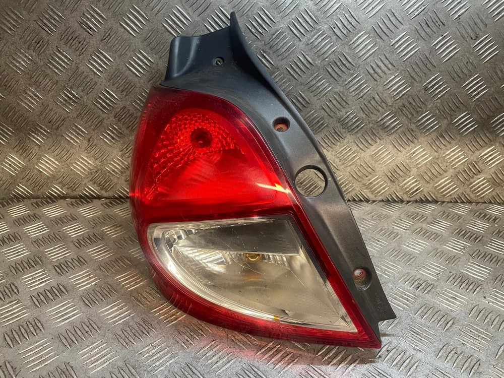 RENAULT CLIO 2012 1.2 DYNAMIQUE 16V MK3 5DR PASSENGER SIDE REAR LIGHT #L21