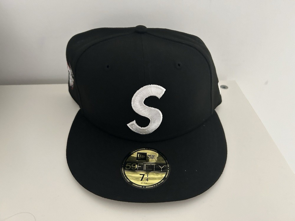 Supreme Screwball Fitted Hat 7 1/4 (Tried On).