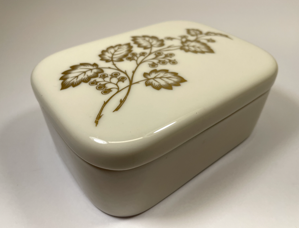 Vtg Celeste Lenox Cigarette Box Trinket Sugar Jewelry Box Lid Gold Leaves & Buds