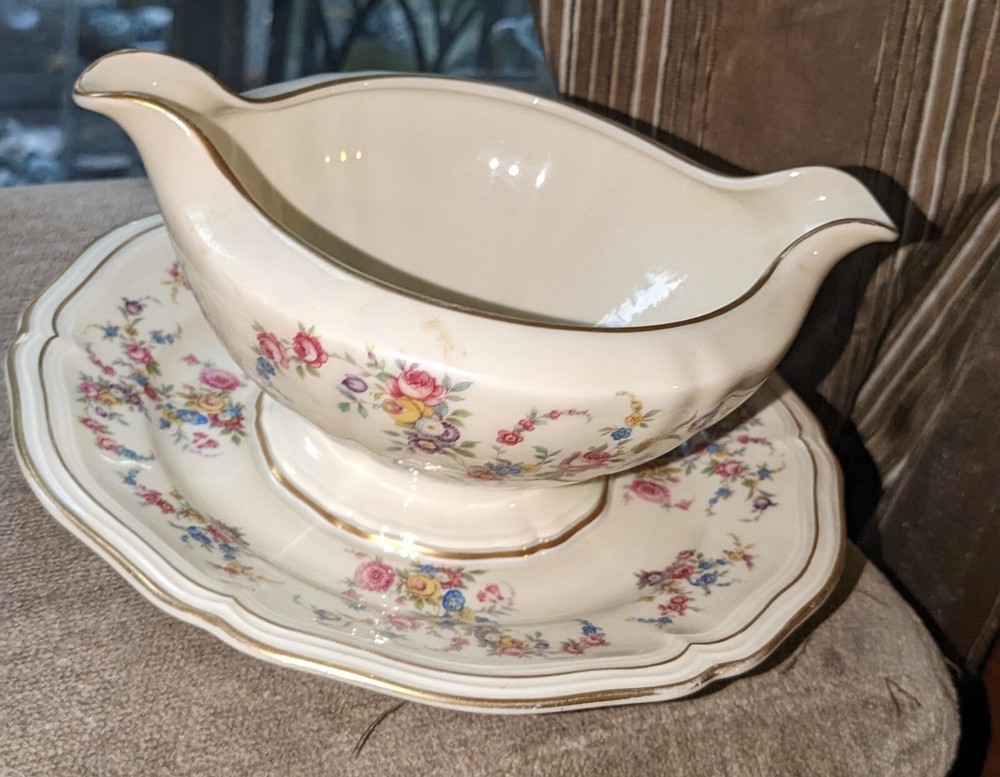 Rosenthal Germany Pattern Evangeline Gravyboat With Attached Plate Vintage