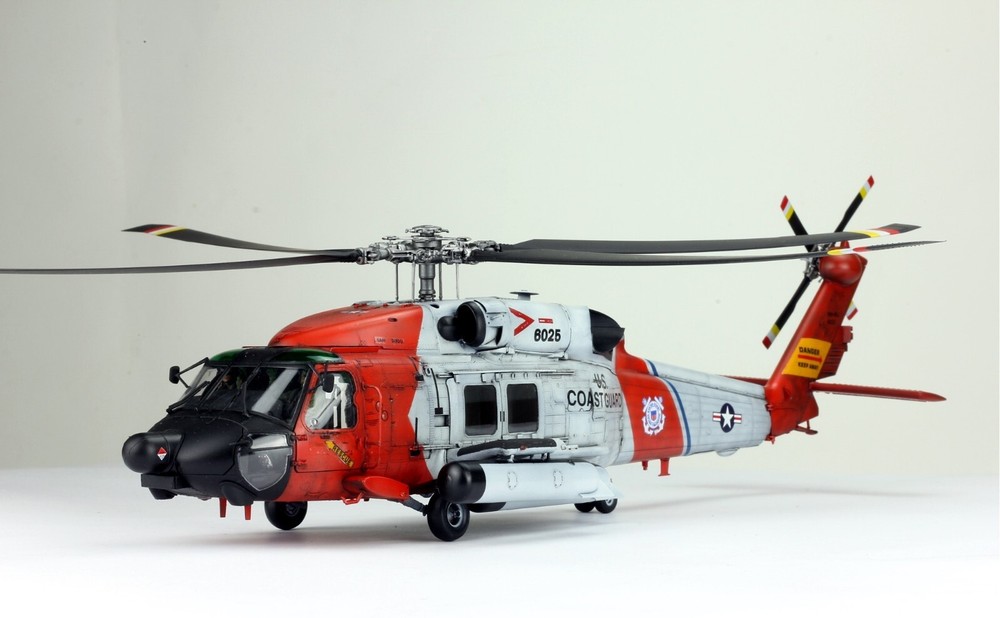 PreSale RARE ProBuilt Model 1:35 HH-60J Jayhawk US Coast Guard (Limited Edition)-image