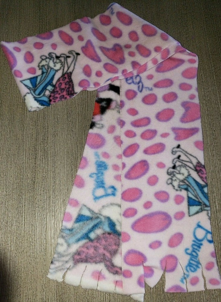 Pink fleece scarf 60 inch long with Bridgette kitty cat spots and soft fringe trim