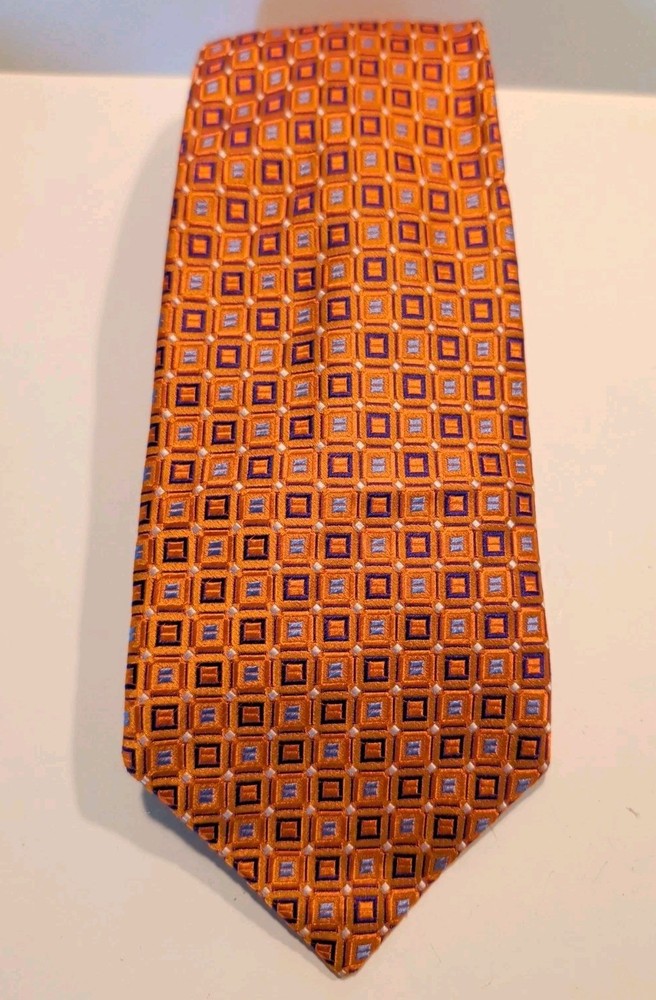 Resilio Orange 100% handmade Silk Mens Tie