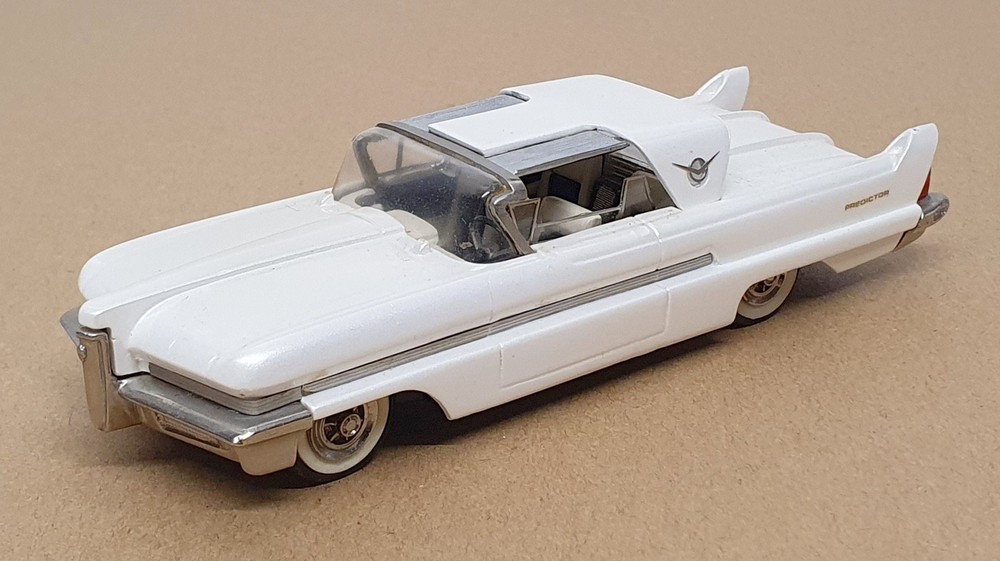 The Great American Dream Machine 1/43 Scale #9 - 1956 Packard Predictor Showcar