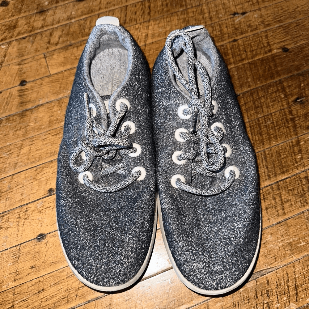 Charcoal Gray Allbirds Wool Runners Size 8 Lace-Up Comfort Shoes