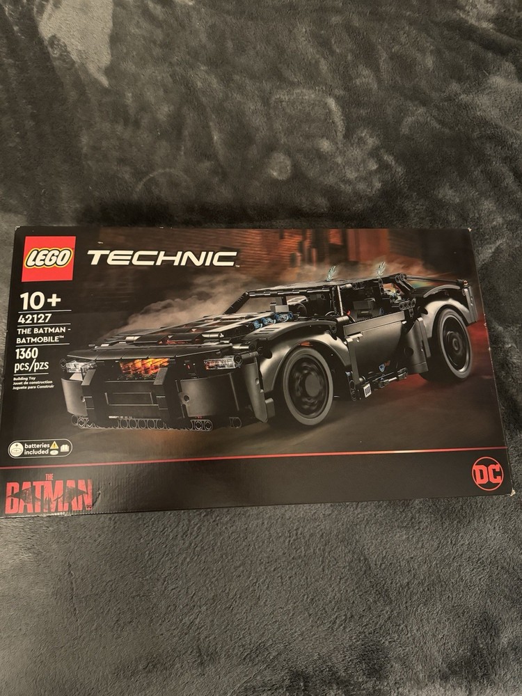 LEGO TECHNIC: The Batman Batmobile (42127) Brand New Sealed