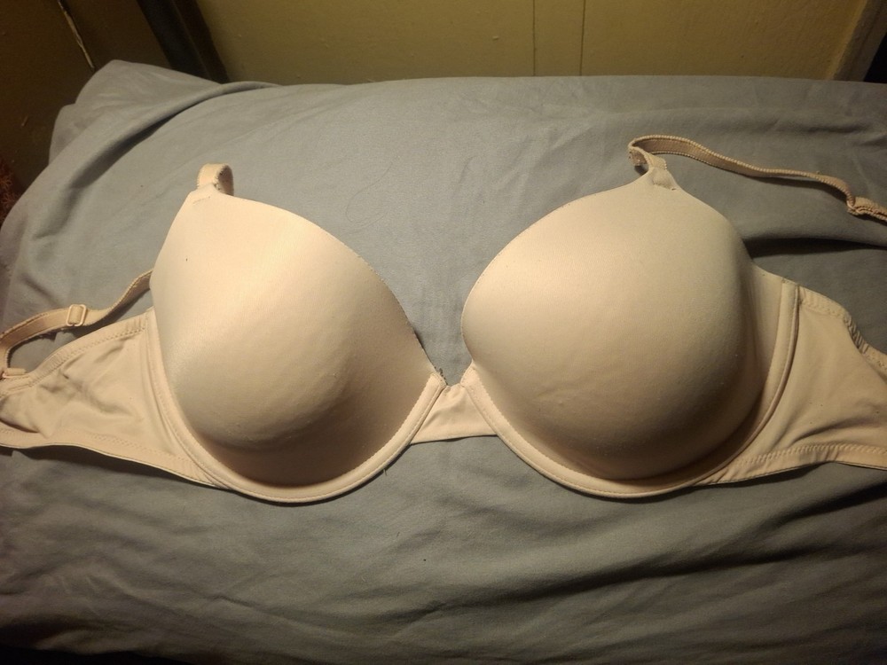 Pink by Victorias Secret 36dd underwire Bra