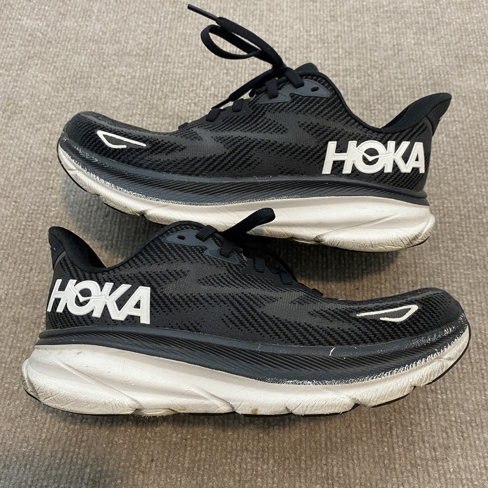 Hoka One One Clifton 9 Shoes Womens Size 7 Black Running Cushioned Sneakers