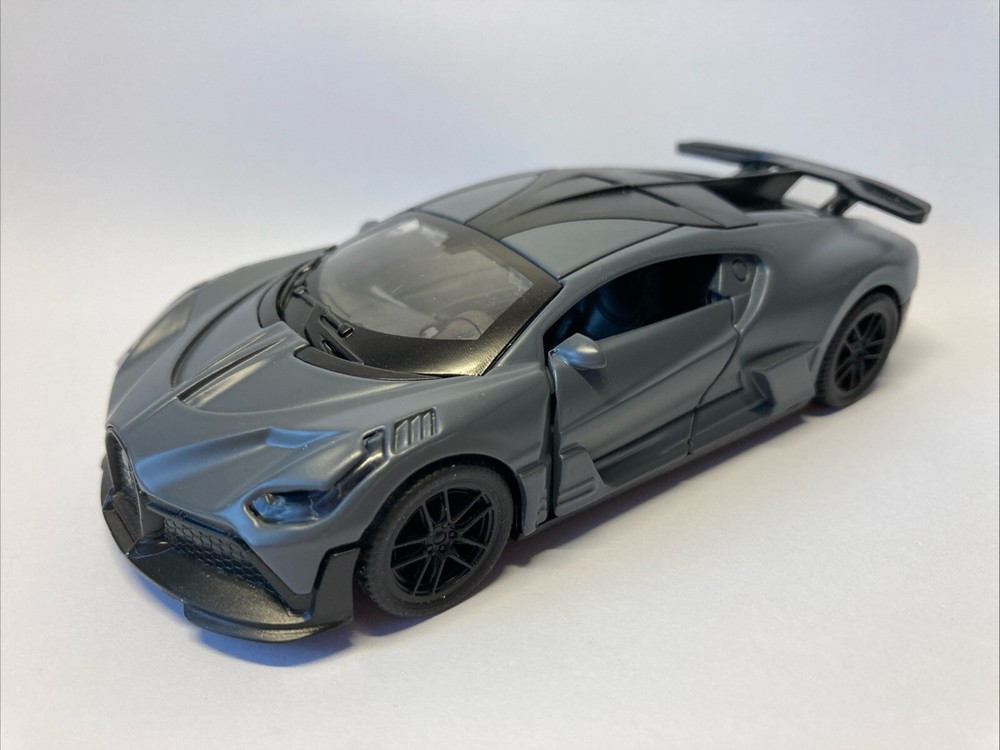 1/32 Bugatti Divo Metal Alloy Miniature Die cast Toy Model Car Sports Racing