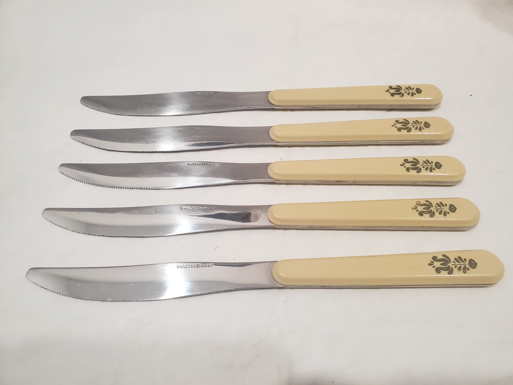 Pfaltzgraff Village Pattern 5-Piece Dinner Knife Set