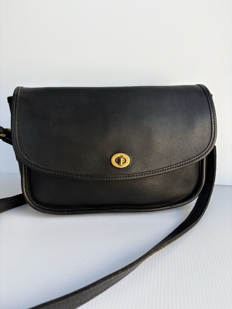 Vintage Coach Legacy Y2K City Bag Black Leather Crossbody Handbag 9790