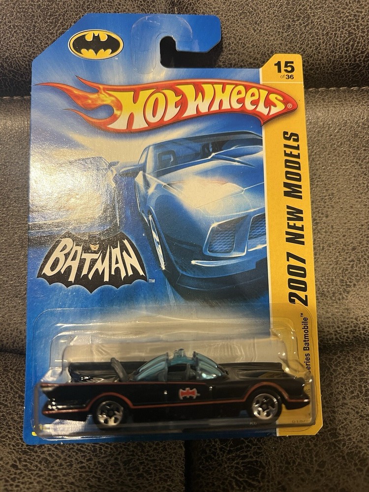 Hot Wheels 2007 First Edition 1966 66 Batman TV Series Batmobile NEW MODELS