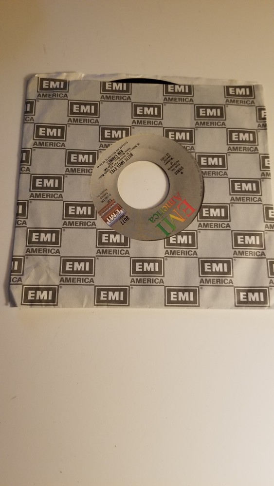 Kim Carnes vinyl 45 RPM/ Bette Davis Eyes/ Miss You Tonite