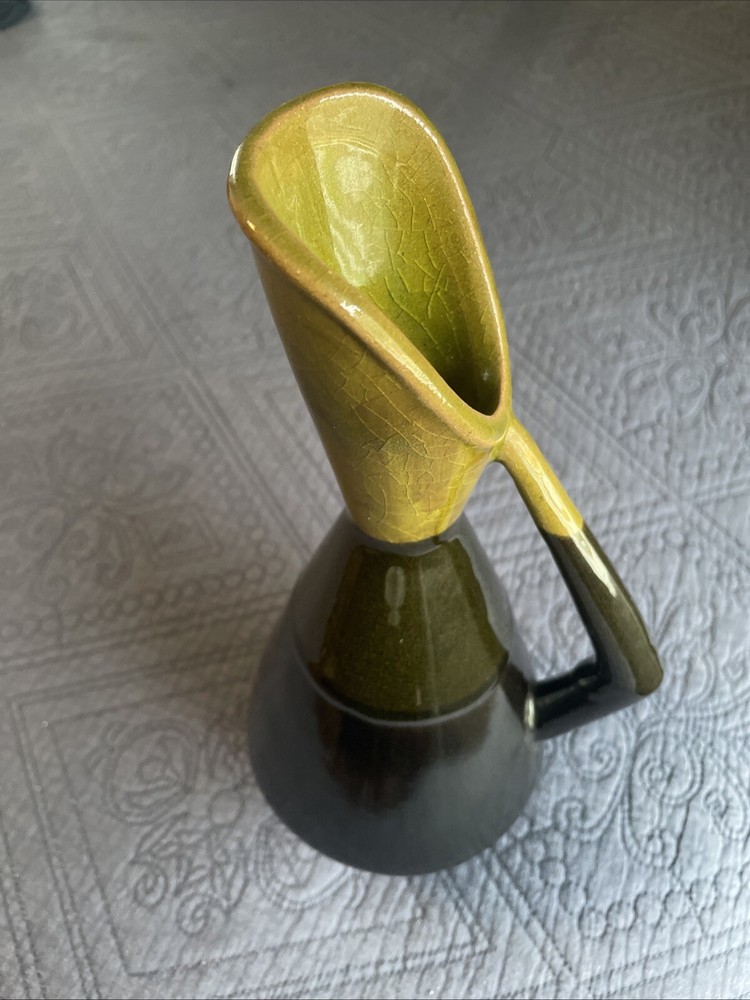 VTG Mid Century Modern Avocado Green Drip Crackle Glaze Pitcher Vase Art Pottery