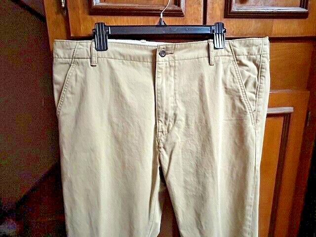 Levis Pants Mens Size 38x32 Khaki Chino Tan Straight Fit White Tab Casual Work