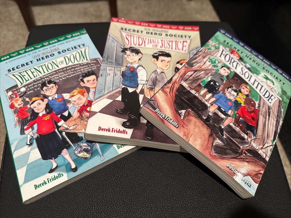 秘密のヒーローソサエティコミックスブックシリーズデレルフリジョルフs vol.1-3 3個セット