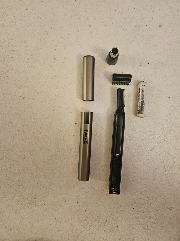 Wahl Micro Groomsman 5640-600 Black Hair Clipper for Precision Grooming