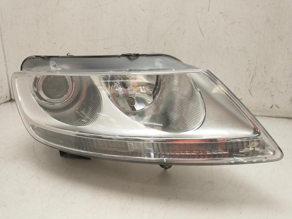 2009 VOLKSWAGEN PHAETON O/S Drivers Right Front Headlight Headlamp 3D2941018K 20
