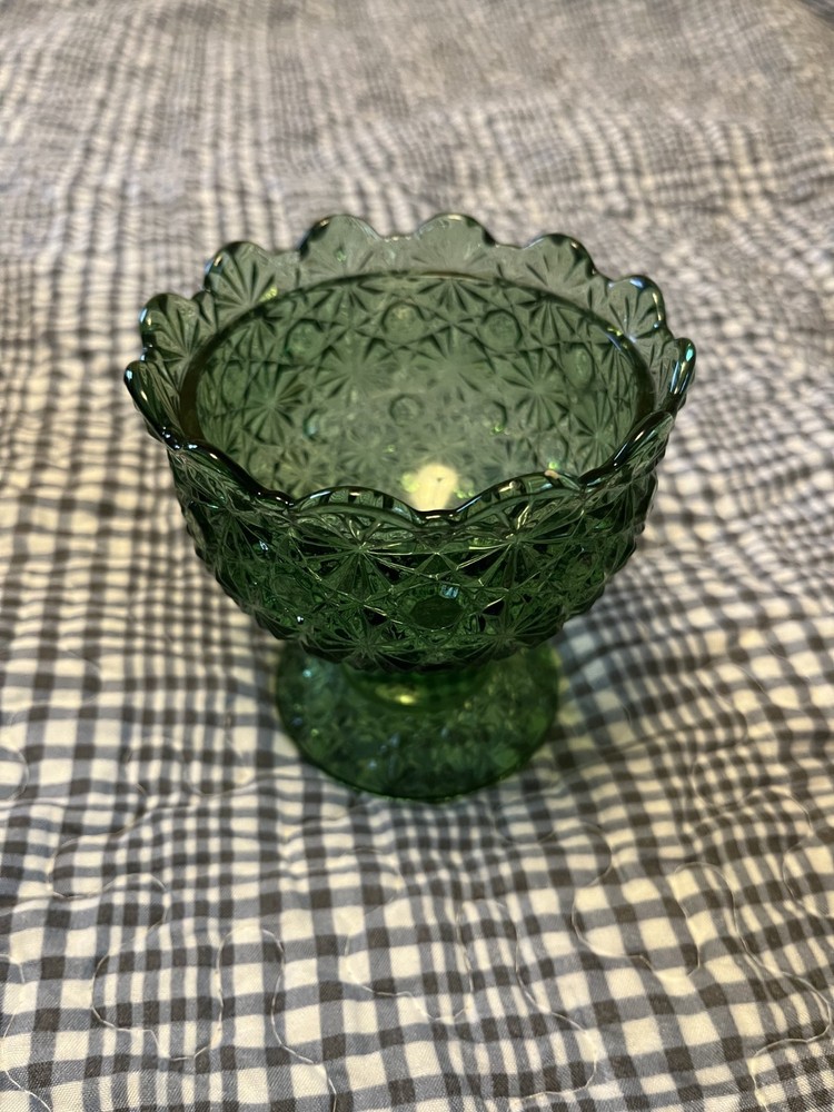 fenton green daisy & button candy dish vintage